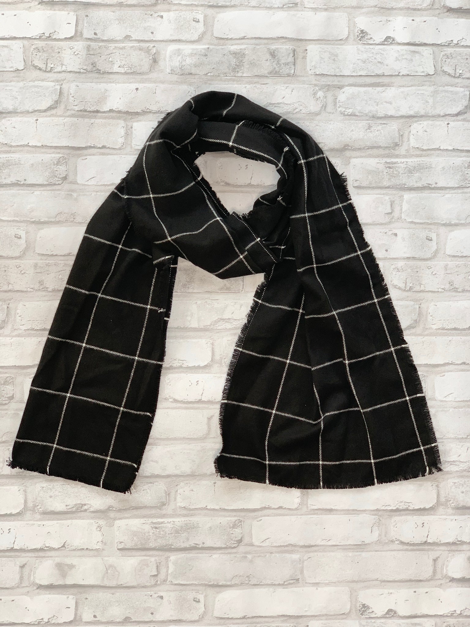 Black and White Flannel Scarf